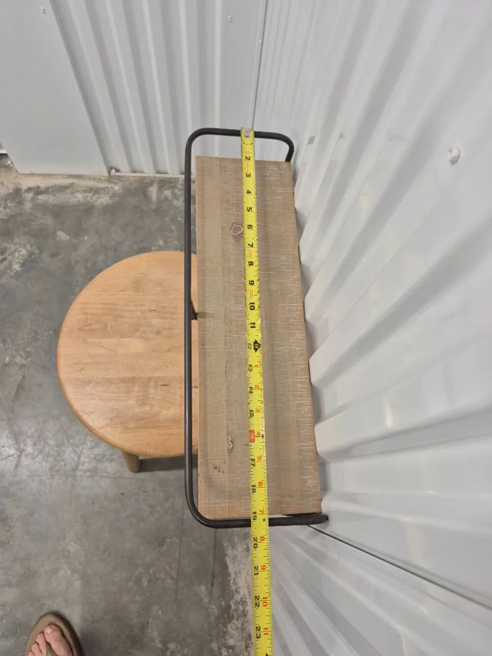 Metal And Wood 5 Hook Wall Shelf w/ Gold Accents 19